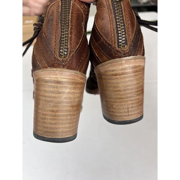 Freebird By Steven Wazee Leather Sandal Heel Booties Womens Size 7 Distressed - Picture 5 of 15